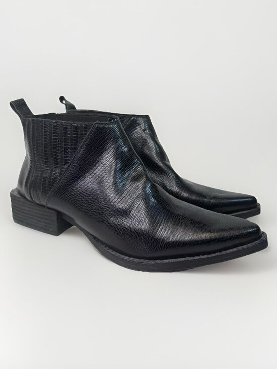 Jeffrey Campbell Shoes - Jeffrey Campbell Western Pointy Toe Ankle Shoes Black Womens 8.5 Chelsea Rocker